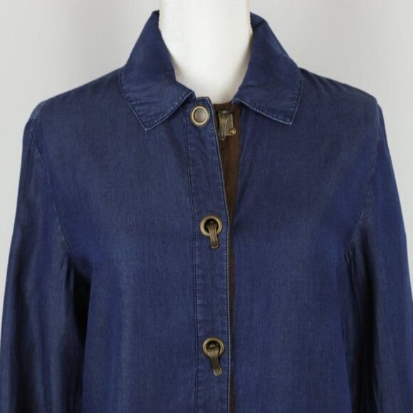 Soft Surroundings Women's Women's XS Blue Chambray Long Sleeve Button Up Shirt - Picture 2 of 7